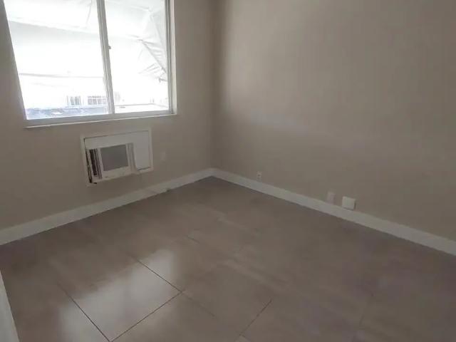 Apartamento para Venda em Niterói/RJ Ingá 3 Quartos