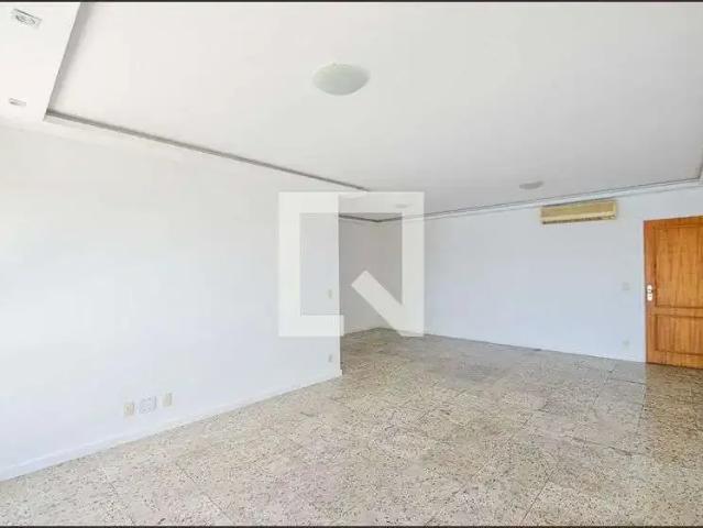 Apartamento para Venda em Niterói/RJ Ingá 4 Quartos