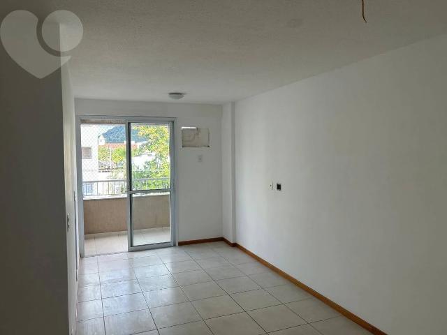 Apartamento para Venda em Niterói/RJ Pendotiba 2 Quartos