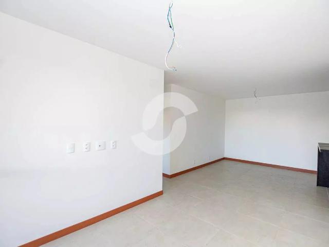 Apartamento para Venda em Niterói/RJ Piratininga 3 Quartos