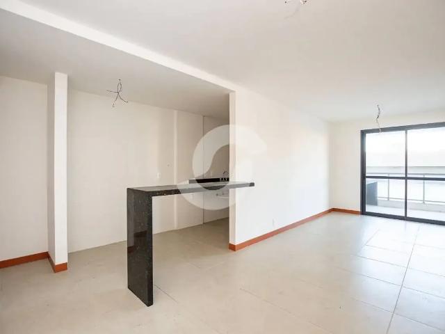 Apartamento para Venda em Niterói/RJ Piratininga 3 Quartos