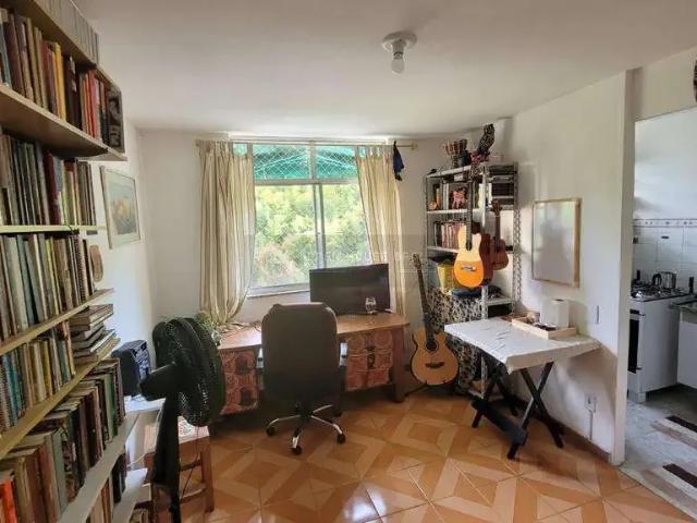 Apartamento para Venda em Niterói/RJ Santa Rosa 2 Quartos