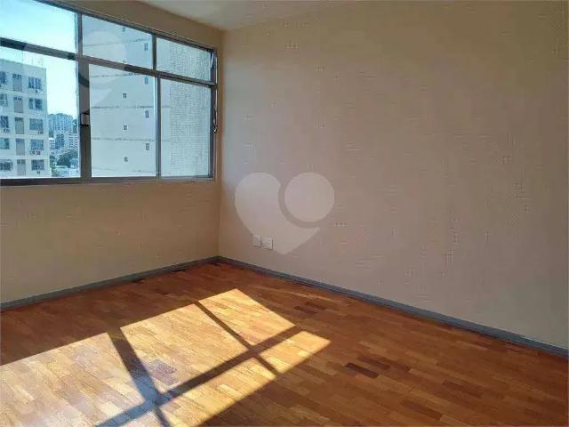 Apartamento para Venda em Niterói/RJ Santa Rosa 2 Quartos