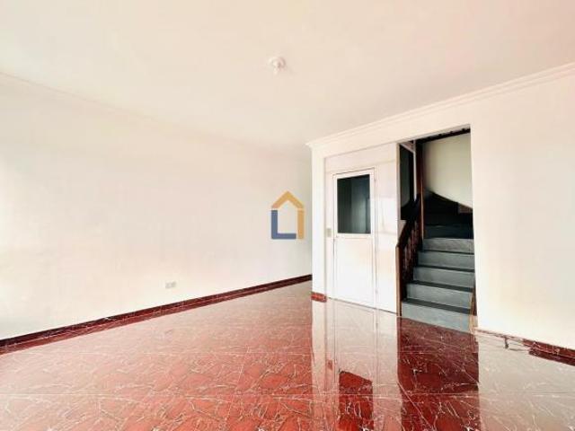 Apartamento para venda em Novo Mundo de 178.00m² com 4 Quartos e 2 Garagens