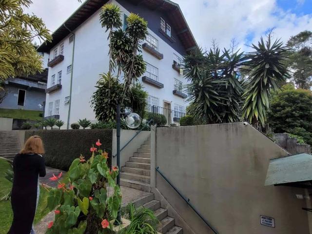 Apartamento para Venda em Nova Friburgo/RJ Catarcione 3 Quartos