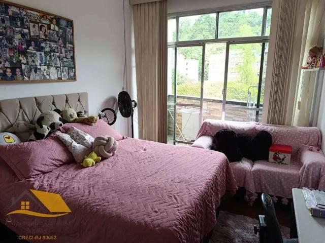Apartamento para Venda em Nova Friburgo/RJ Centro 3 Quartos