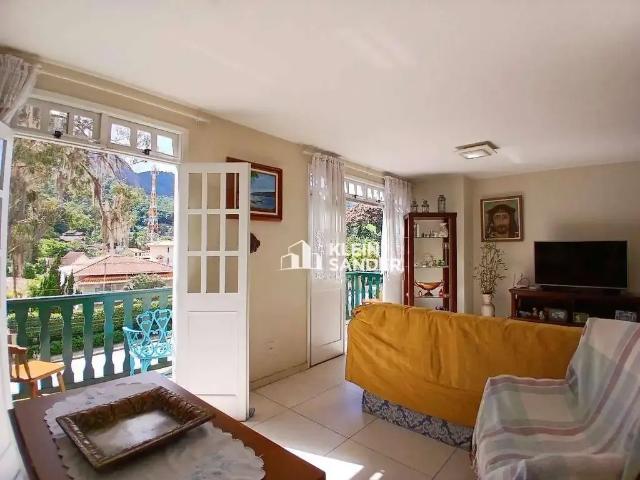 Apartamento para Venda em Nova Friburgo/RJ Cônego 3 Quartos