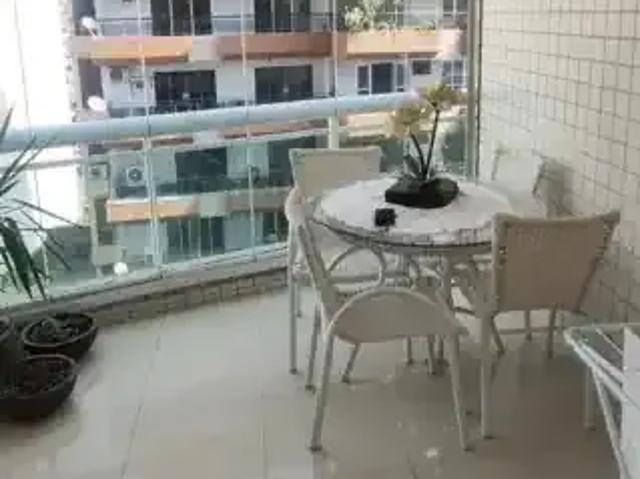 Apartamento para Venda em Nova Iguaçu/RJ Centro 3 Quartos