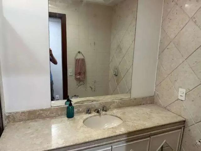 Apartamento para Venda em Nova Iguaçu/RJ Centro 3 Quartos