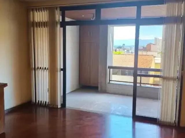 Apartamento para Venda em Nova Iguaçu/RJ Centro 4 Quartos