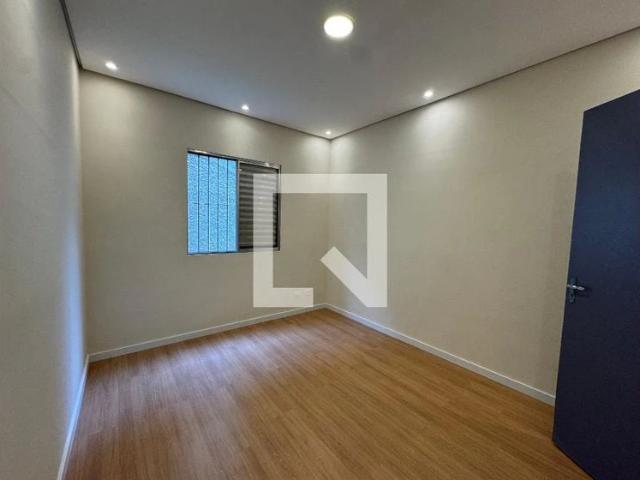 Apartamento para Venda em Osasco/SP Jardim Roberto 2 Quartos