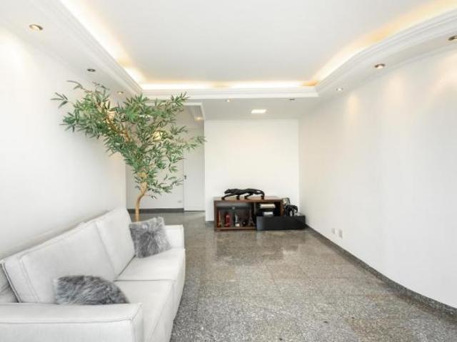 Apartamento para venda em Água Fria com 3 quartos, sendo 1 suíte, 158m²