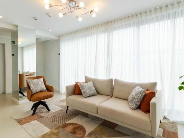 Apartamento para venda em Água Verde de 43.00m² com 2 Quartos e 1 Garagem