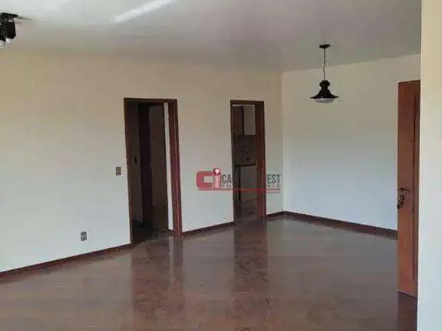 Apartamento para Venda em Amparo/SP Centro 3 Quartos