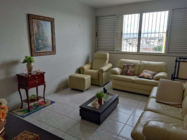 Apartamento para Venda em Anápolis/GO Centro 3 Quartos