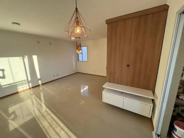Apartamento para Venda em Anápolis/GO Cidade Jardim 3 Quartos
