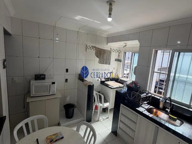 Apartamento para Venda em Anápolis/GO Jardim Suíço 2 Quartos