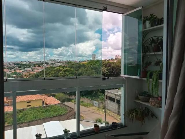 Apartamento para Venda em Anápolis/GO Residencial Araujoville 3 Quartos