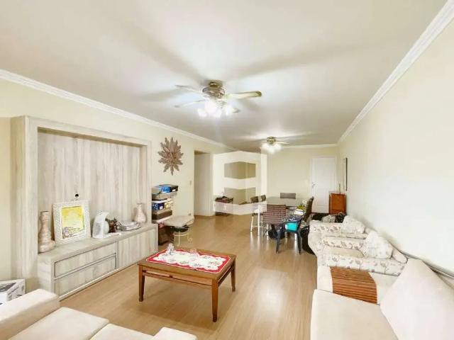 Apartamento para Venda em Apucarana/PR Centro 3 Quartos