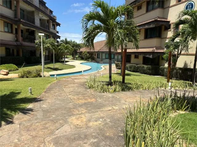 Apartamento para Venda em Aquiraz/CE Centro 3 Quartos
