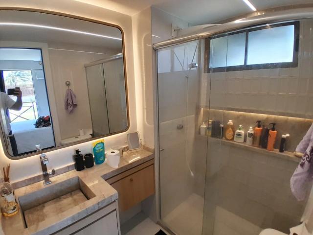 Apartamento para Venda em Aquiraz/CE Porto das Dunas 3 Quartos