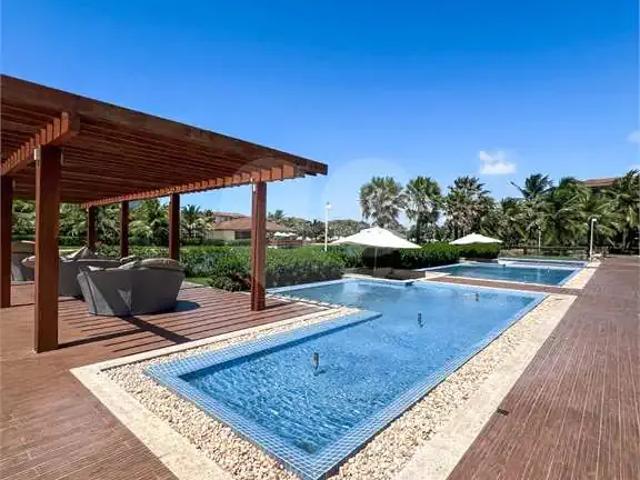 Apartamento para Venda em Aquiraz/CE Porto das Dunas 4 Quartos