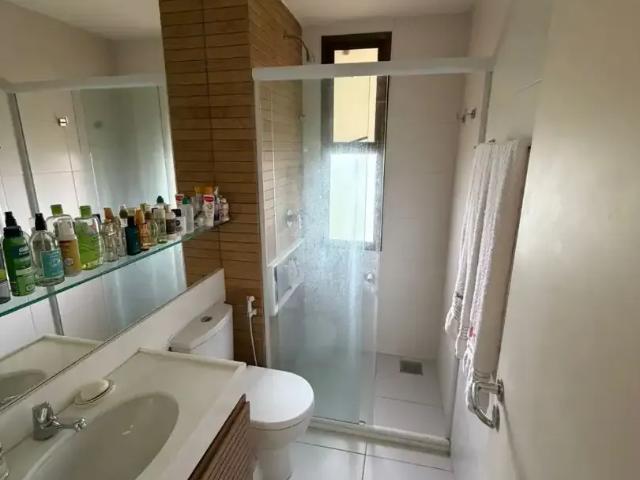Apartamento para Venda em Aquiraz/CE Porto das Dunas 4 Quartos