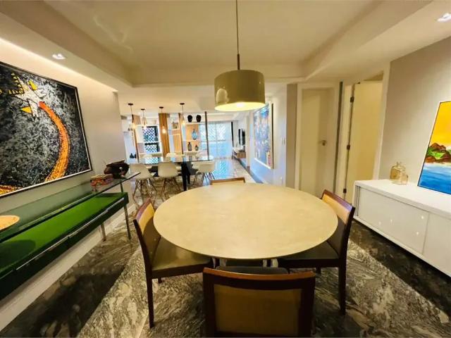 Apartamento para Venda em Aquiraz/CE Porto das Dunas 4 Quartos