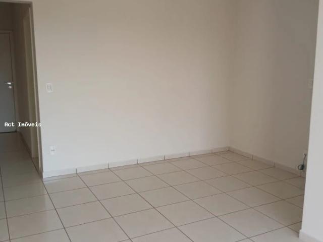 Apartamento para Venda em Araçatuba/SP Parque Baguaçu 3 Quartos