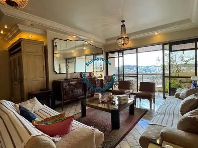 Apartamento para Venda em Araras/SP Centro 3 Quartos