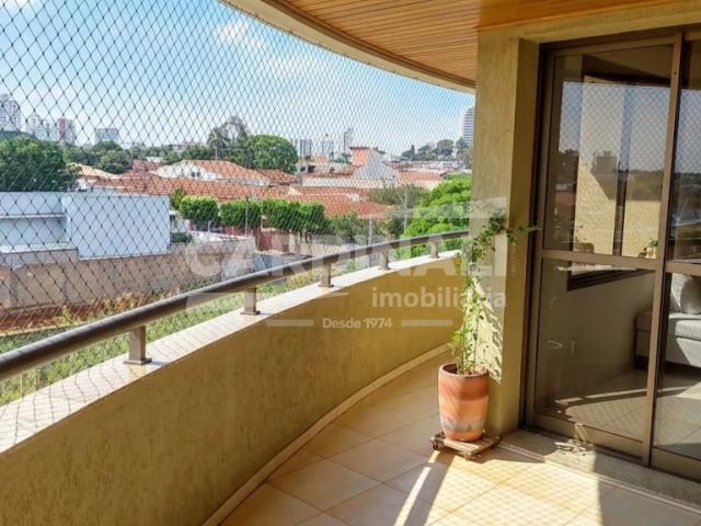 Apartamento para Venda em Araraquara/SP Centro 3 Quartos