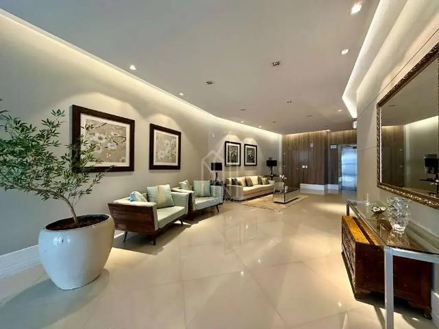 Apartamento para Venda em Balneário Camboriú/SC Barra Norte 3 Quartos