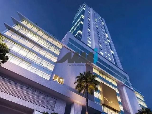 Apartamento para Venda em Balneário Camboriú/SC Centro 4 Quartos