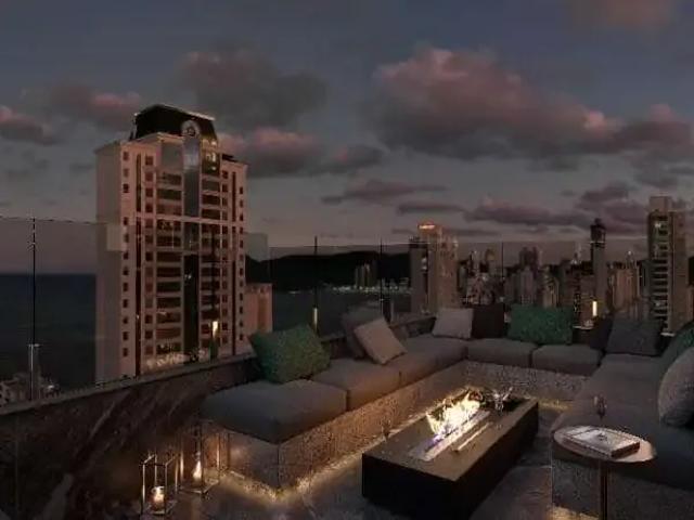 Apartamento para Venda em Balneário Camboriú/SC Centro 4 Quartos