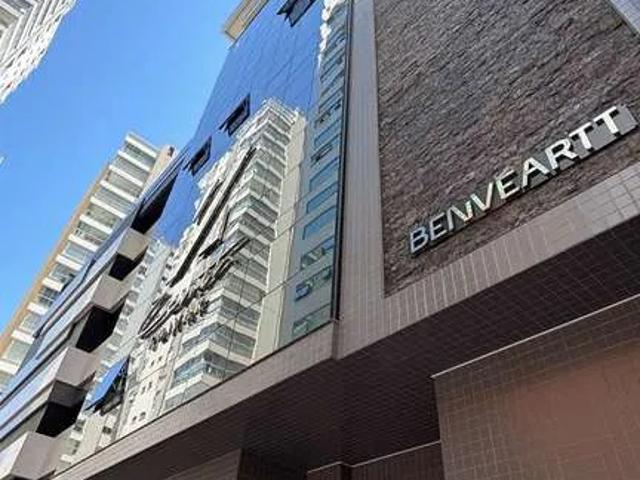 Apartamento para Venda em Balneário Camboriú/SC Centro 4 Quartos