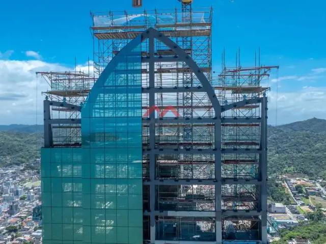 Apartamento para Venda em Balneário Camboriú/SC Centro 4 Quartos