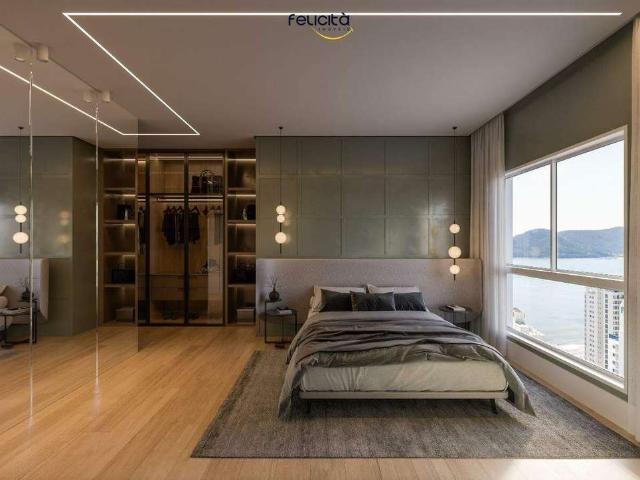 Apartamento para Venda em Balneário Camboriú/SC Centro 4 Quartos