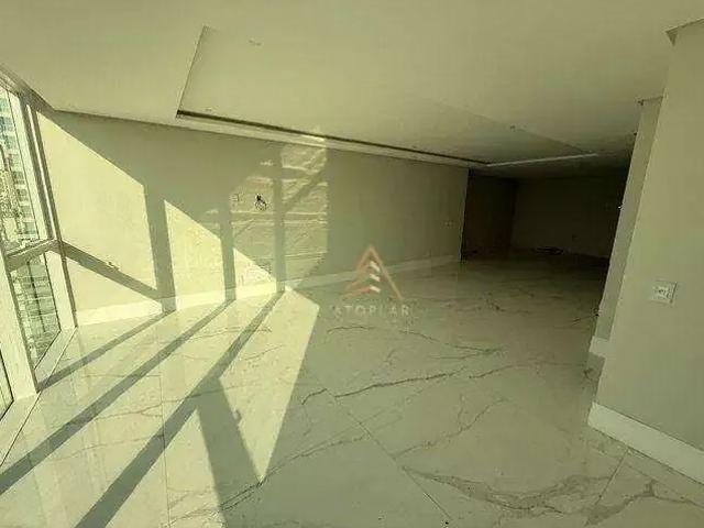 Apartamento para Venda em Balneário Camboriú/SC Centro 4 Quartos