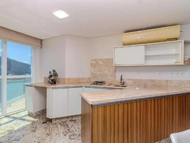 Apartamento para Venda em Balneário Camboriú/SC Centro 5 Quartos