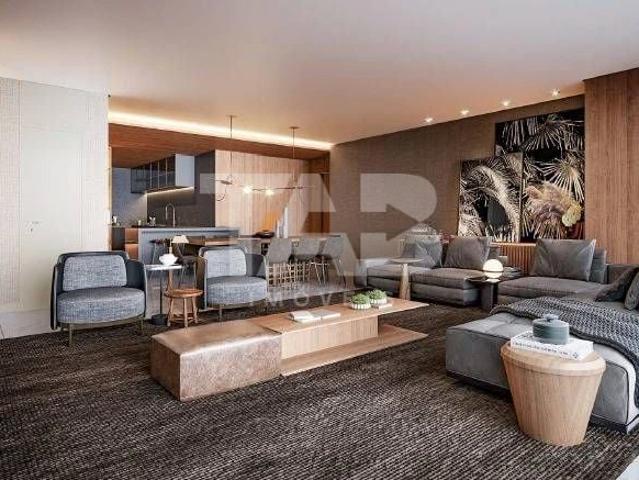 Apartamento para Venda em Balneário Camboriú/SC Centro 6 Quartos