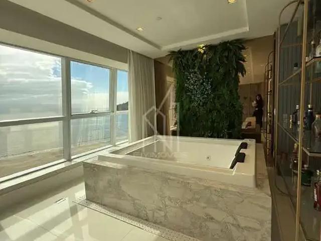 Apartamento para Venda em Balneário Camboriú/SC Centro 6 Quartos