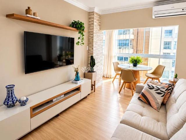 Apartamento para Venda em Balneário Camboriú/SC Centro 2 Quartos