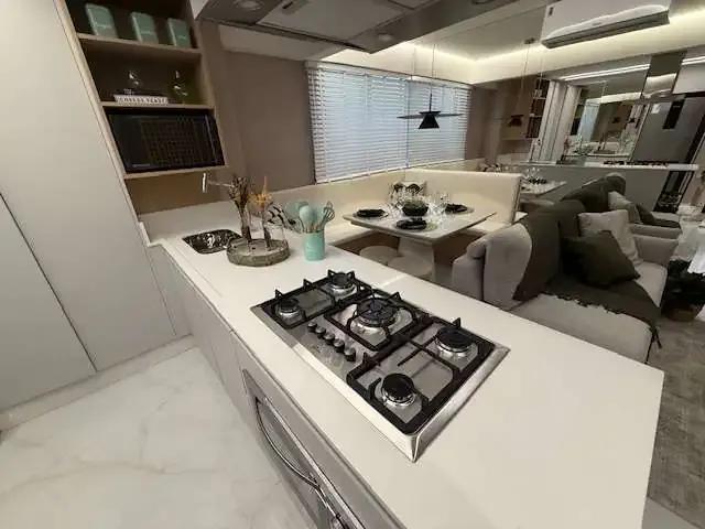 Apartamento para Venda em Balneário Camboriú/SC Centro 2 Quartos