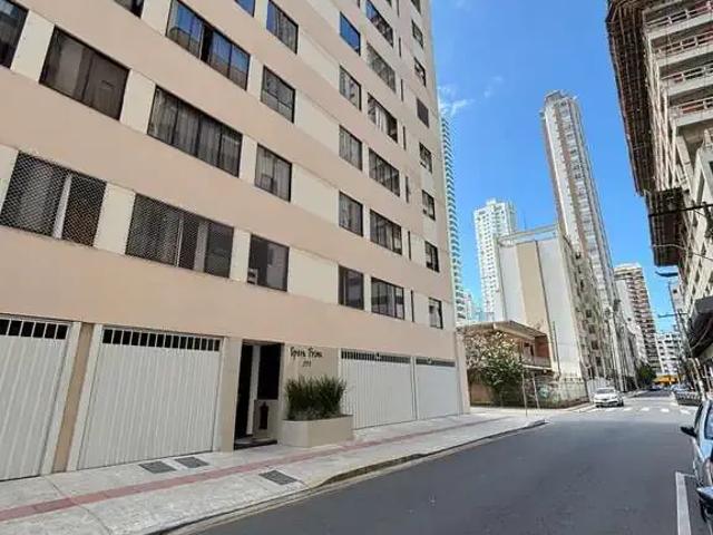 Apartamento para Venda em Balneário Camboriú/SC Centro 2 Quartos