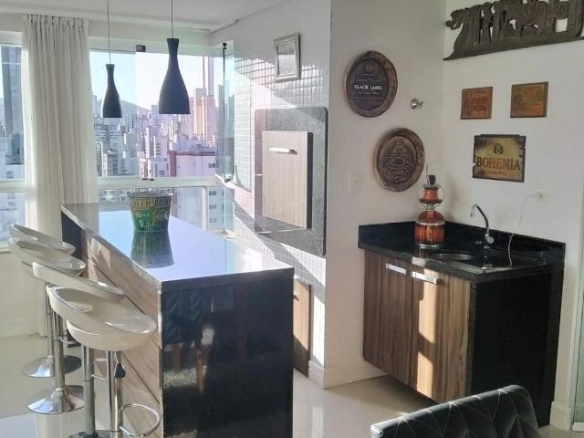 Apartamento para Venda em Balneário Camboriú/SC Centro 3 Quartos
