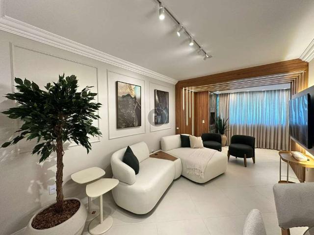 Apartamento para Venda em Balneário Camboriú/SC Pioneiros 3 Quartos