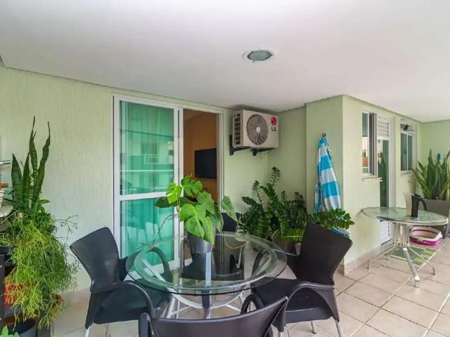 Apartamento para Venda em Balneário Camboriú/SC Centro 3 Quartos