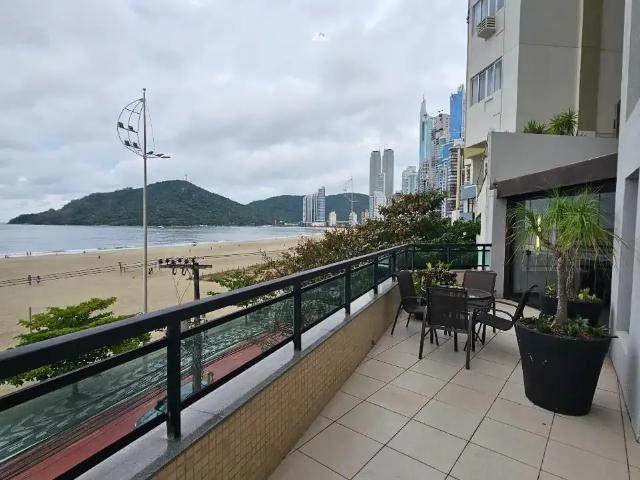 Apartamento para Venda em Balneário Camboriú/SC Centro 3 Quartos