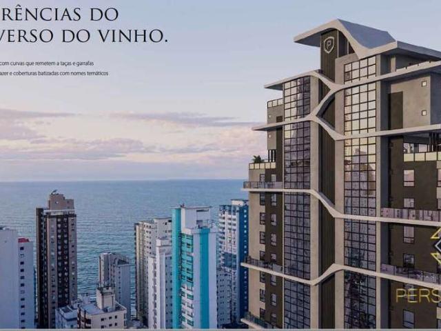 Apartamento para Venda em Balneário Camboriú/SC Centro 3 Quartos