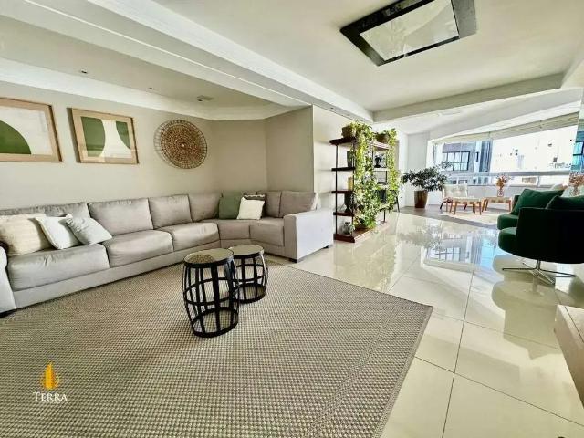 Apartamento para Venda em Balneário Camboriú/SC Centro 3 Quartos
